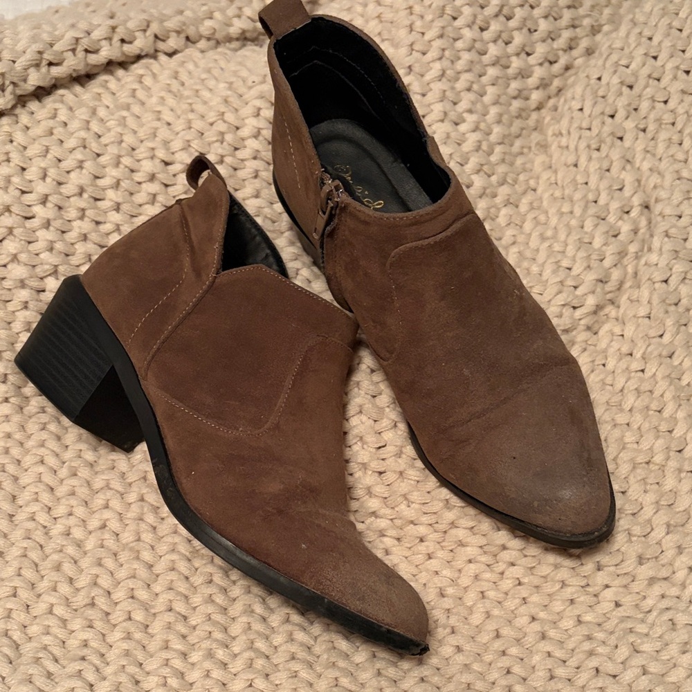 Cupid Brown Ankle Booties